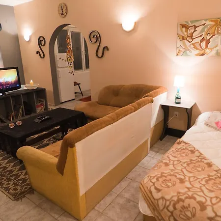 Cosy Accommodation In Top Center * Varna